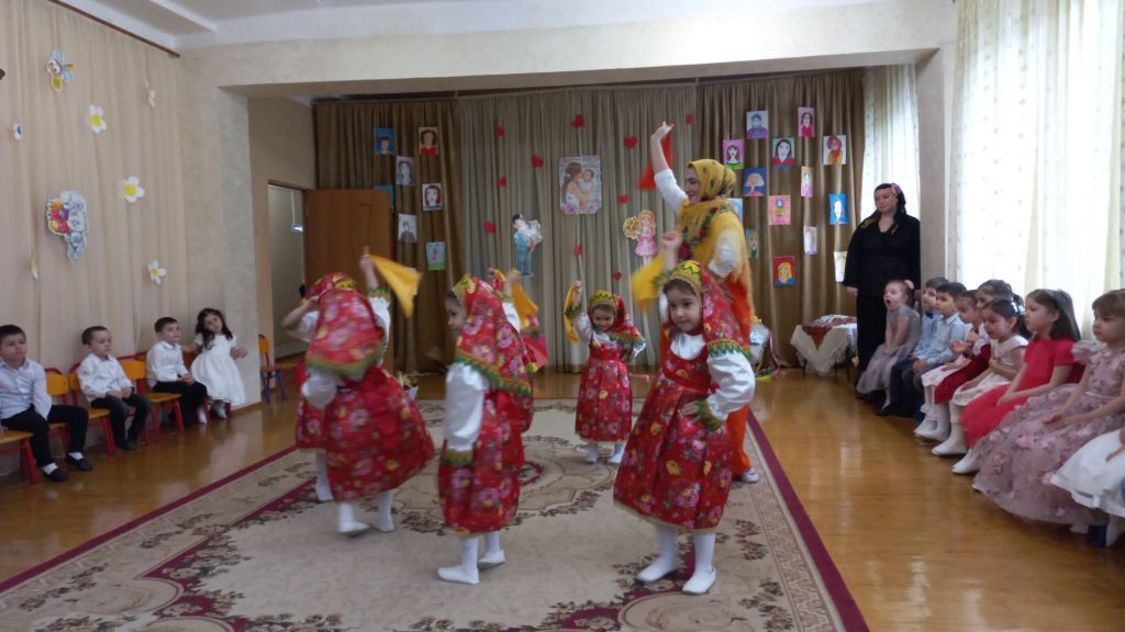 Утренники "8 марта-Международный женский день"