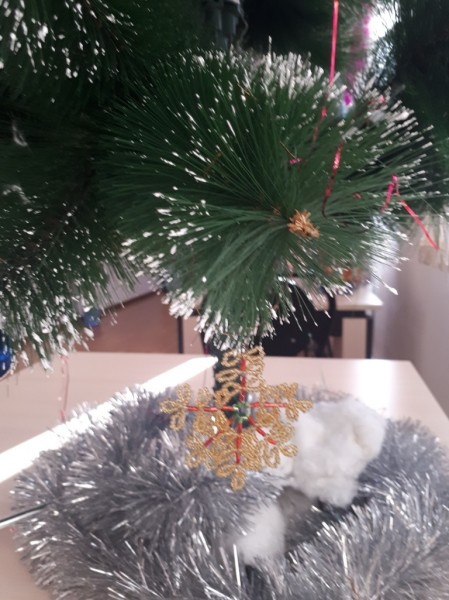 В Доме детского творчества царит новогоднее настроение...