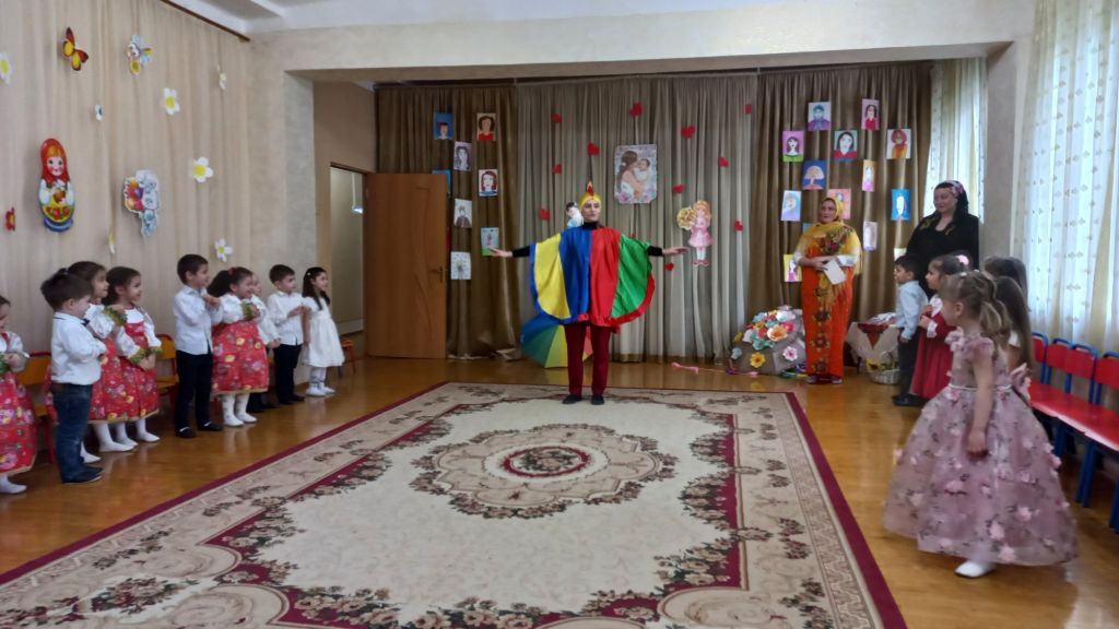 Утренники "8 марта-Международный женский день"