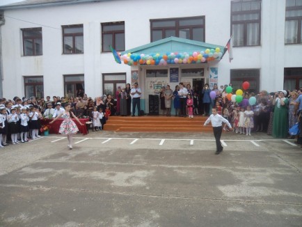 Новолакская СОШ №1 Новолакская СОШ №1