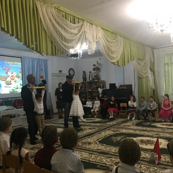 "23 февраля"