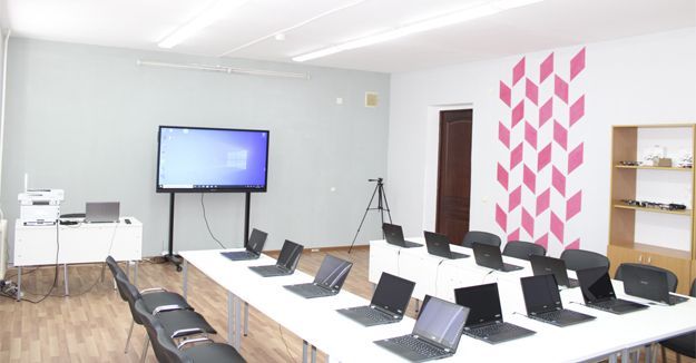 Центр цифрового и гуманитарного профилей "Точка роста"