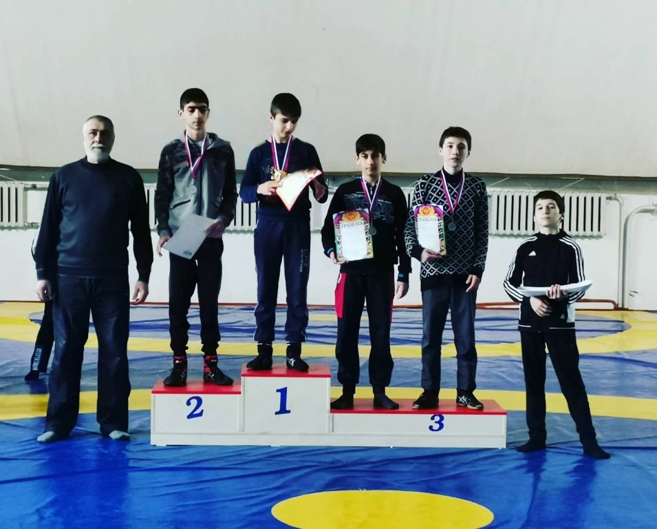 Чемпионы и призеры Первенства СДЮСШ им. В.С. Юмина по вольной борьбе среди учащихся 2006-2007г.р.