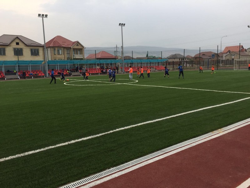 "Проведение соревнований по футболу"