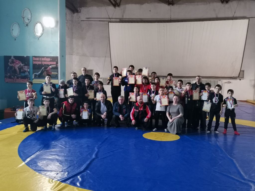 Чемпионы и призеры Первенства СДЮСШ им. В.С. Юмина среди учащихся 2008 -2009гг.р.
