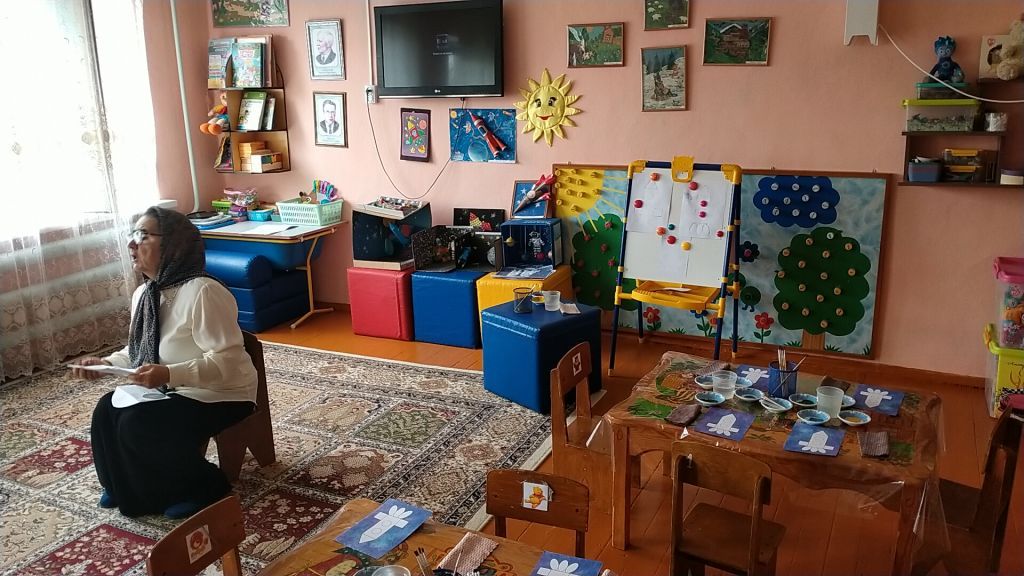 Интегрированное занятие по рисованию во 2 младшей группе "Ракета летит в космос". Интегрированное занятие по рисованию во 2 младшей группе "Ракета летит в космос".