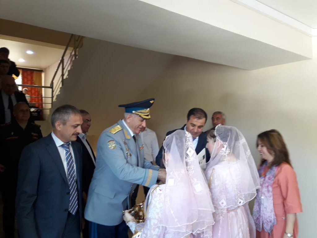 Фотографии