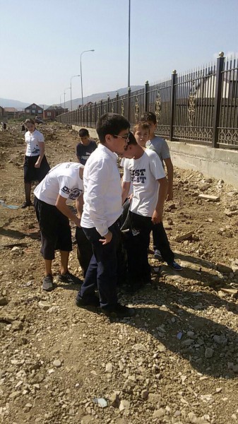 "Субботник, посвященный 160-летию Махачкалы"