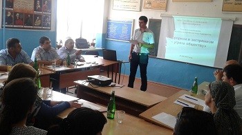 Встреча с вед спец антитеррористического отдела- Гаджиалиевым Ш.Г. Встреча с вед спец антитеррористического отдела- Гаджиалиевым Ш.Г.