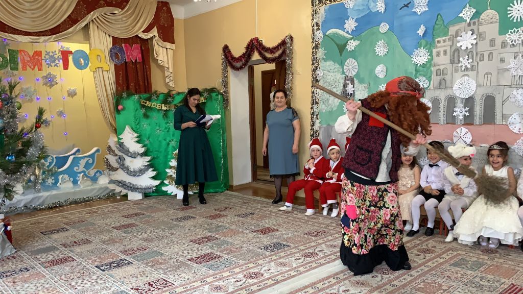 Новогодние утренники