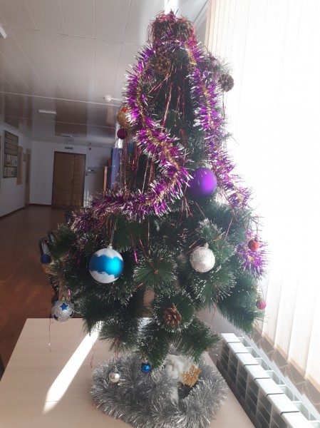 В Доме детского творчества царит новогоднее настроение...