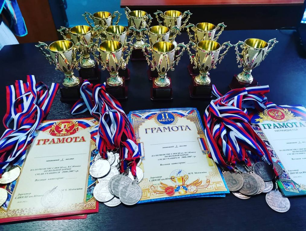 Чемпионы и призеры Первенства СДЮСШ им. В.С. Юмина по вольной борьбе среди учащихся 2006-2007г.р.