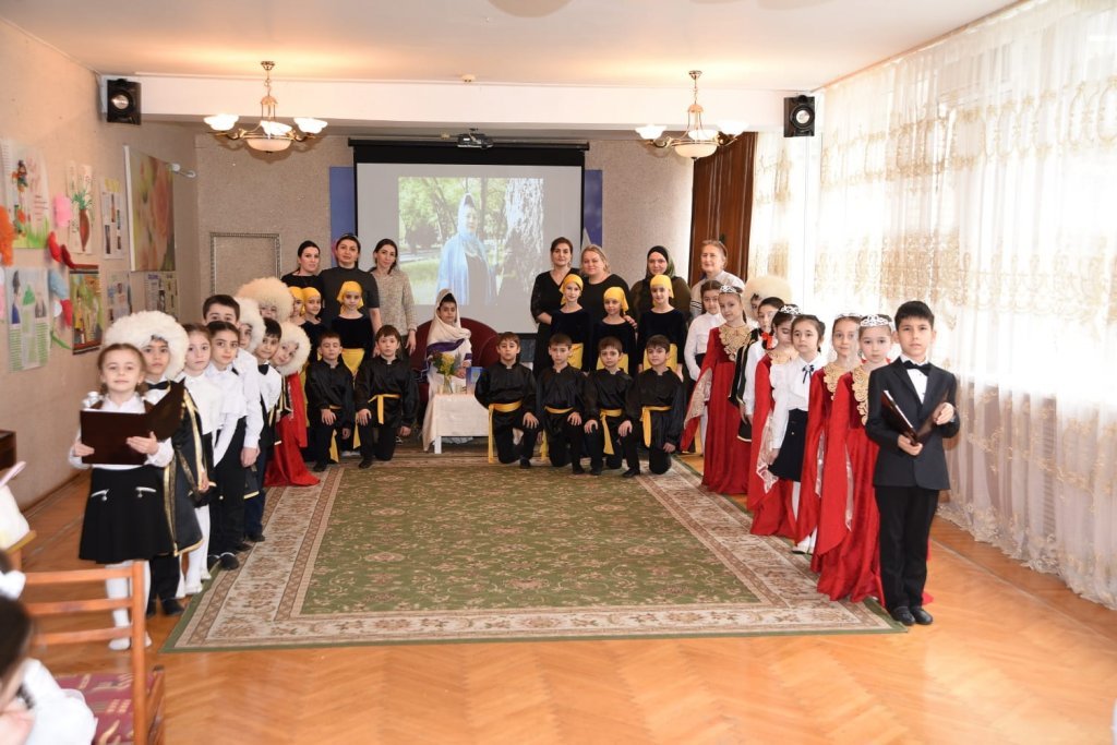 ЛИТЕРАТУРНЫЙ ВЕЧЕР ПАМЯТИ ФАЗУ АЛИЕВОЙ.