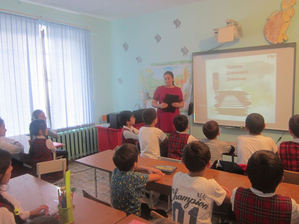 Отчёте о профилактической работе среди несовершеннолетних по кибербезопасности в сети «Интернет», защиты персональных данных с использованием материалов Роскомнадзора.