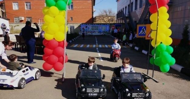 "ВЕСЁЛАЯ ЗЕБРА"