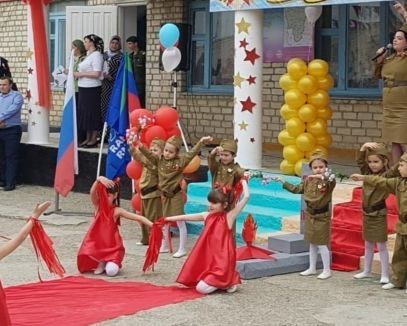 Дети всегда готовы к чуду.