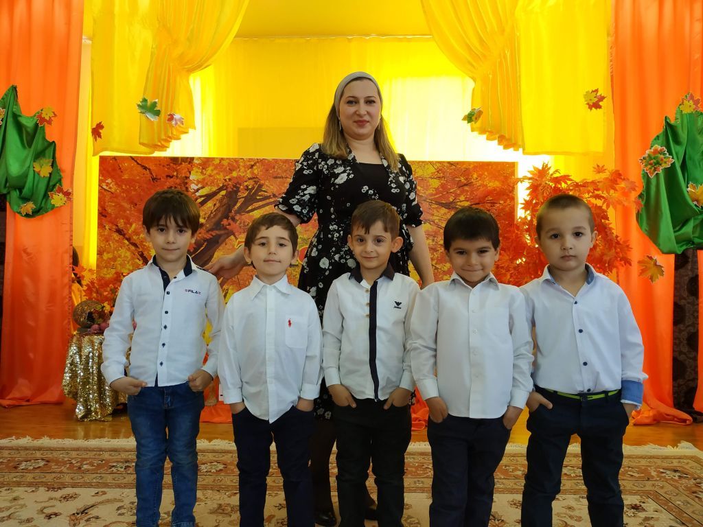 Фото осеннего праздника в средней группе №1