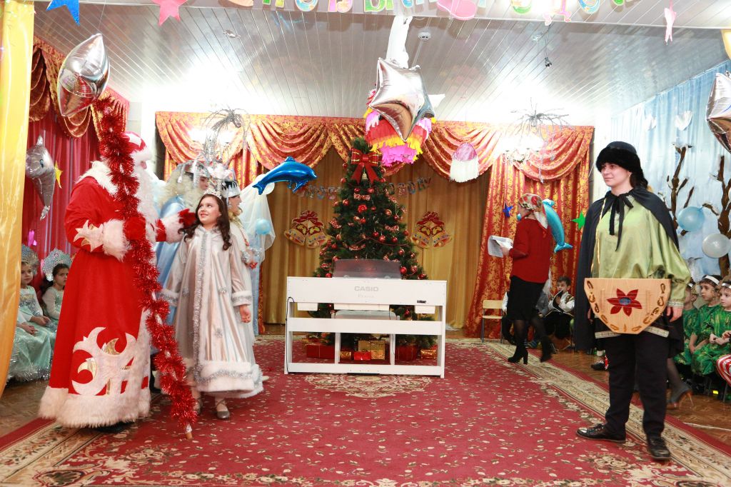 УТРЕННИК НОВЫЙ ГОД