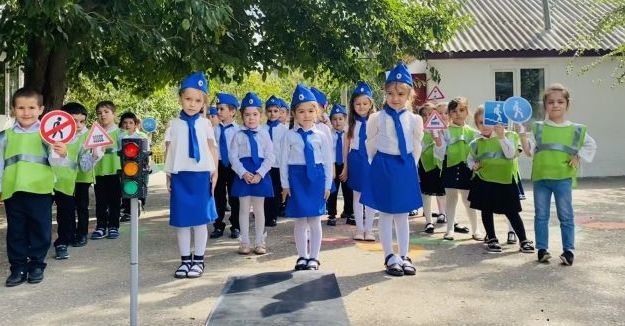 Флешмоб "Дорожный знак"