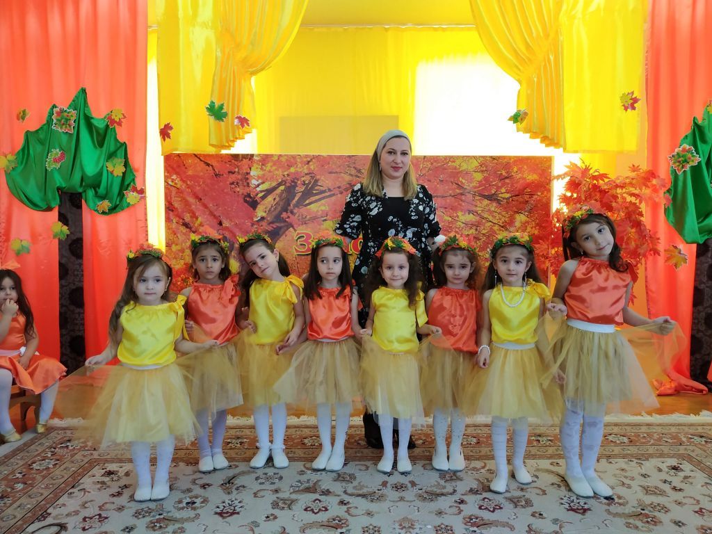 Фото осеннего праздника в средней группе №1