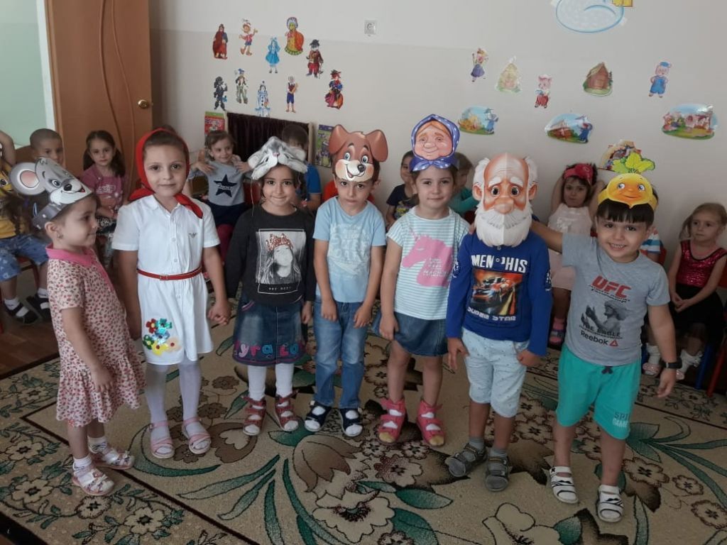 Кружок играем в театр