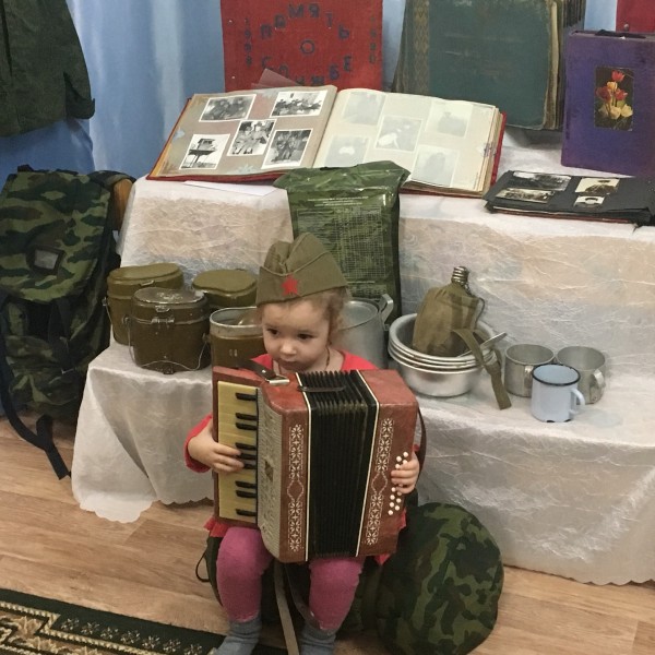 "23 февраля"